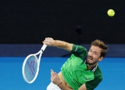 爱游戏官网-法网翻盘年终总决赛，梅德韦杰夫高光表现