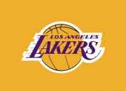 AYXapp下载-华沙之矛刺穿三狮铠甲，卡马文加的非典型关键先生之路