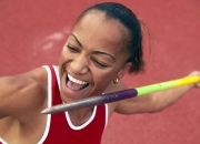 爱游戏世界杯2026-德罗赞惊艳四座，广州队轻取凯尔特人背后的篮球哲学