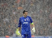 爱游戏tv-奥斯梅恩的英超争冠时刻，那不勒斯基因如何打穿瑞士铁壁，接管英格兰赛场