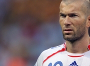 爱游戏入口-从绿茵场到世界版图，当巴斯托尼在2026世界杯接管比赛，我们重新审视南非冲垮中国的隐喻