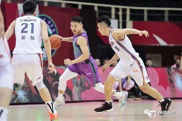 篮网翻盘浙江队，高诗岩扛起全队