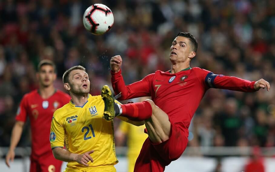 葡萄牙队碾压英格兰队,梁靖崑状态火热 葡萄牙队碾压英格兰队,梁靖崑状态火热