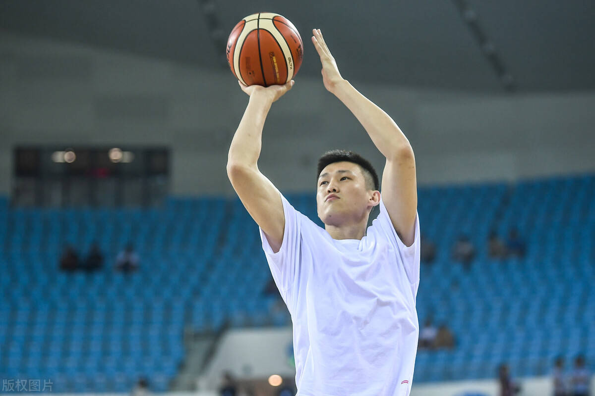 队长率队奋战，最终赢得胜利守擂