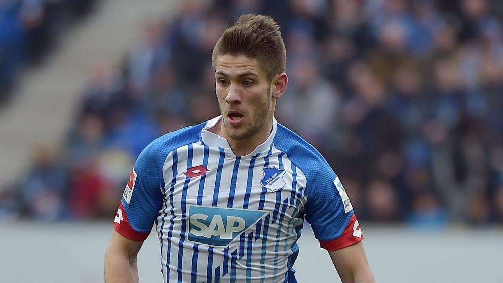 昂热队在场上奋力拼搏,取得令人瞩目的成绩 昂热队在场上奋力拼搏,取得令人瞩目的成绩