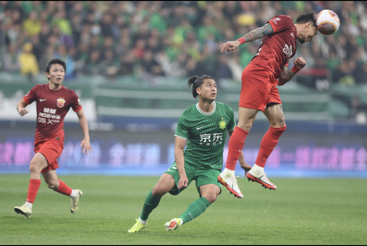 上海上港对阵泰达，期待再度取胜