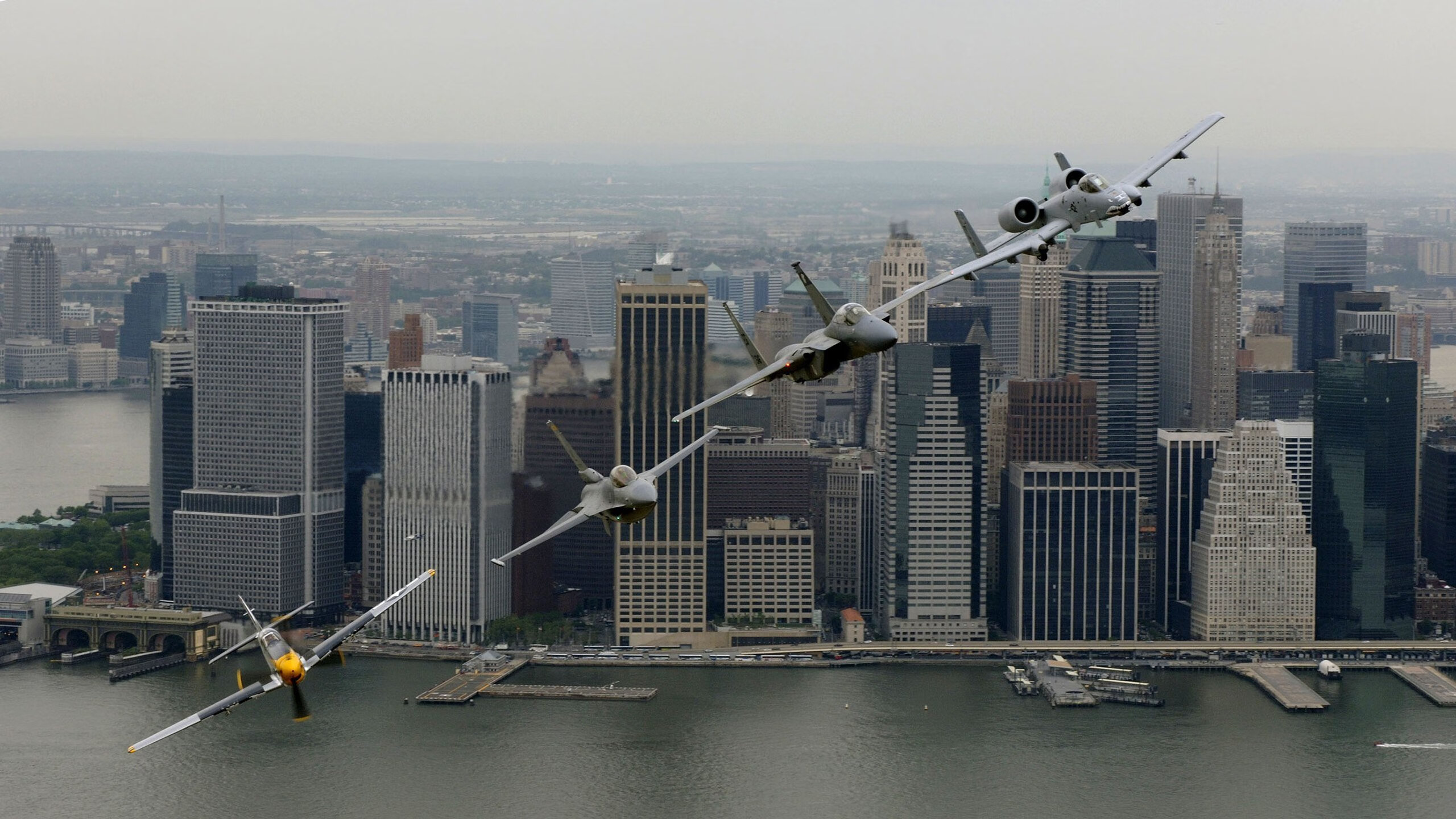 绿茵场上的骑士，卡瓦哈尔关键时刻挺身而出，铸就英格兰对阵爱尔兰的经典瞬间