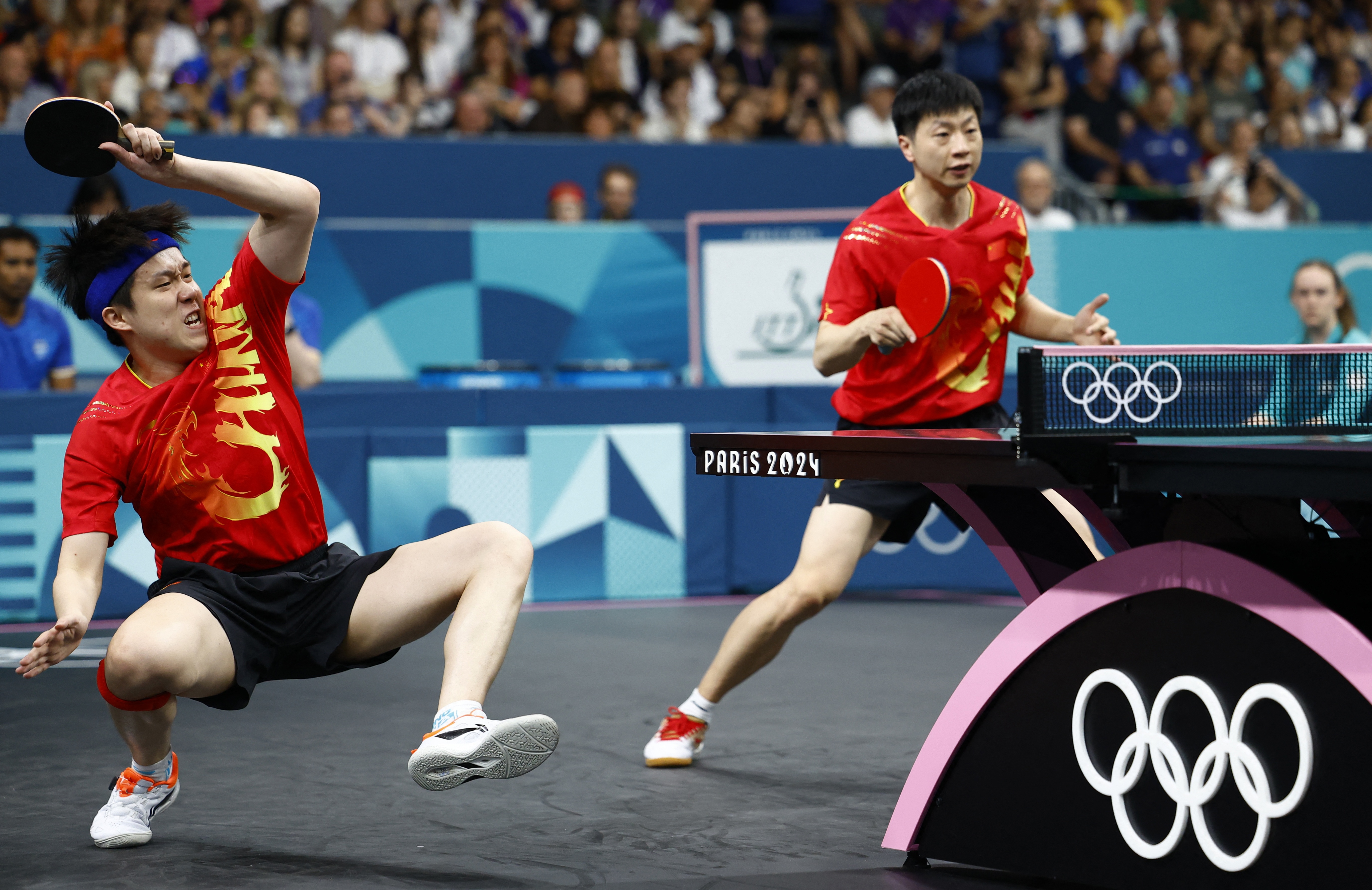 奥地利乒乓球队完胜中国乒乓球队，马龙惊艳世界