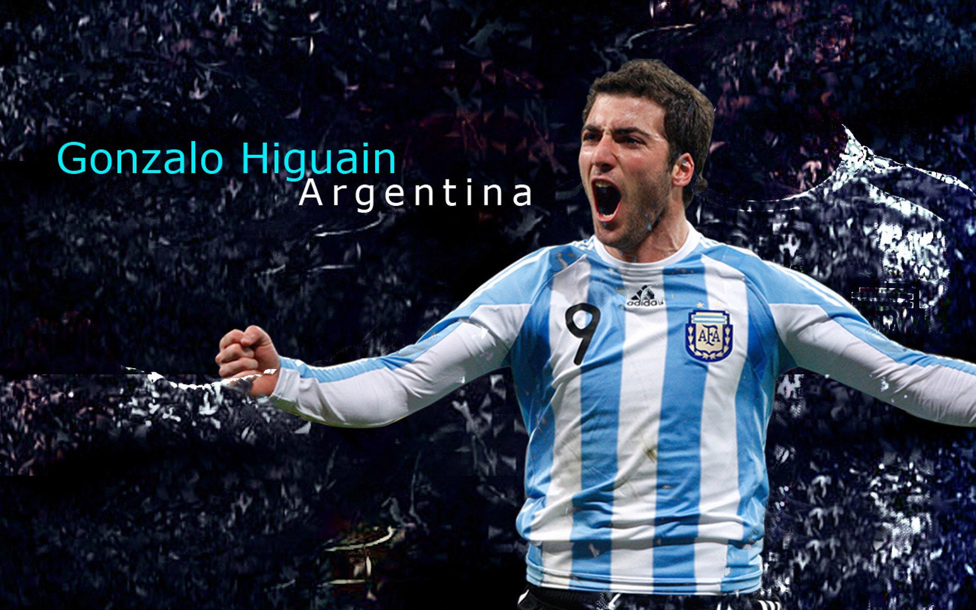 当英格拉姆闪耀生涯之夜，德甲争冠战火正燃