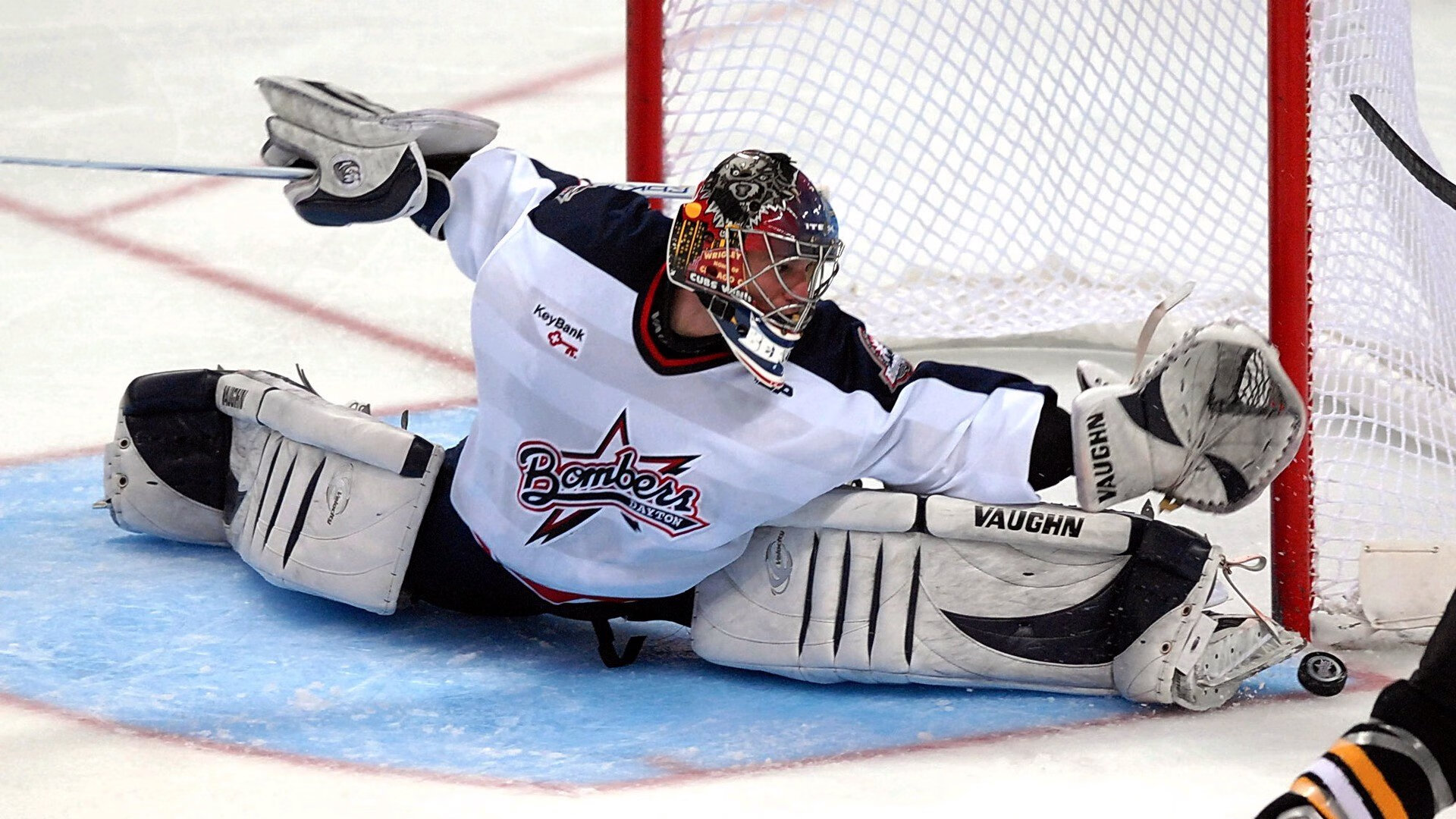 奇迹之夜，当利物浦逆转巴萨，莱万刷新纪录—足球史上唯一性的双重奏