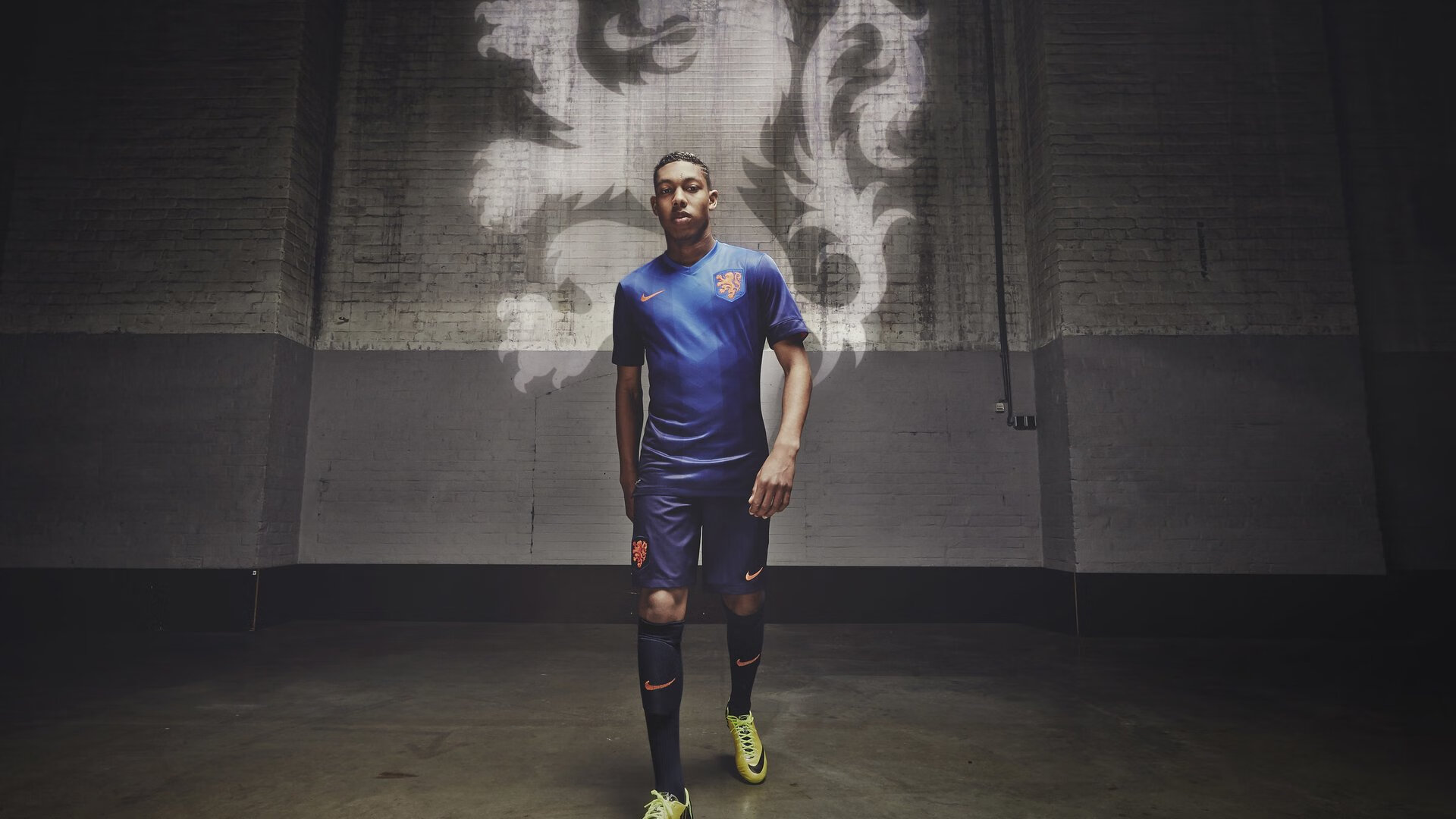 爱德华兹刷新纪录之夜，凯尔特人争冠路上力克公牛